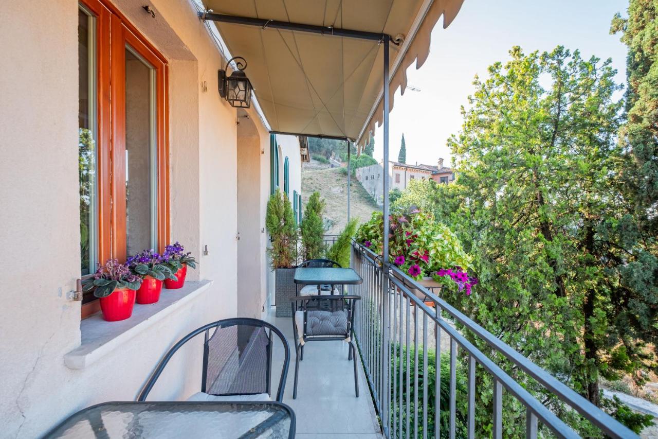 Relais Colle San Pietro Acomodação com café da manhã Verona Exterior foto